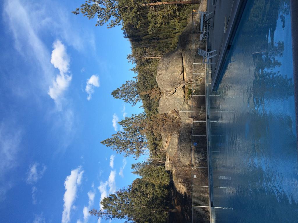 Hotel Lolo Hot Springs Exterior foto