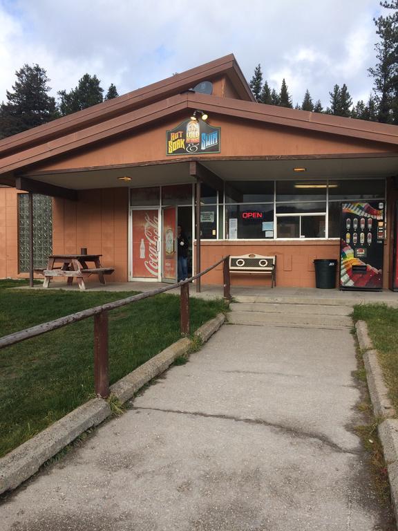 Hotel Lolo Hot Springs Exterior foto